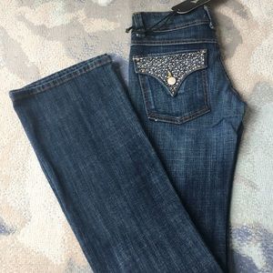 Women's Blue Jeans with Embellished Pocket